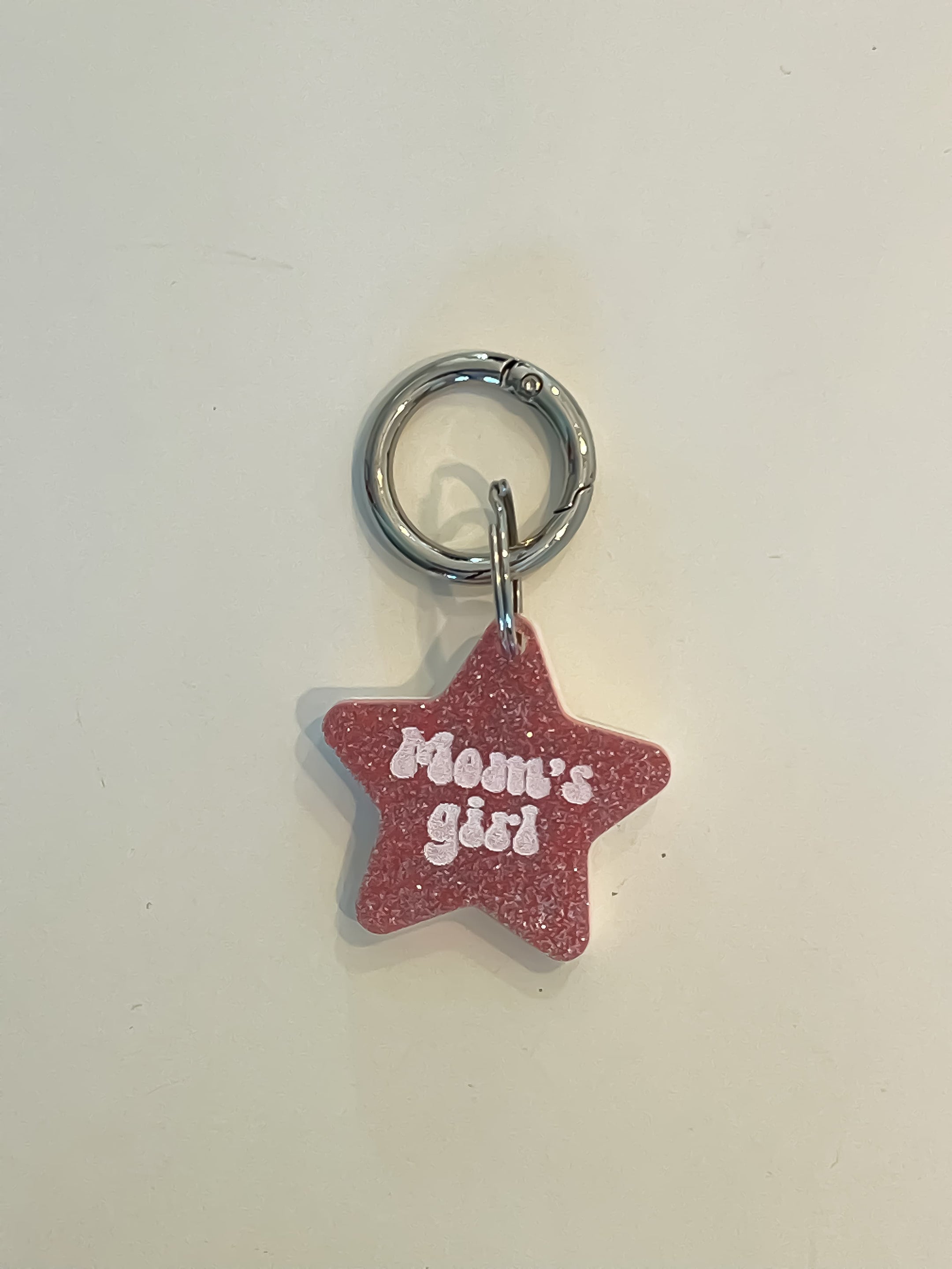 Bark Tag 00024 - Medium Mom's Girl