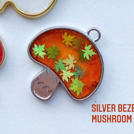 Mushroom orange leafs Custom Tag - Bezel no letter