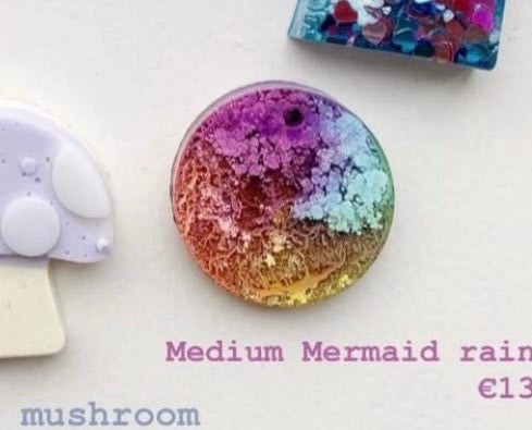 Medium Rainbow Custom Tag - Medium