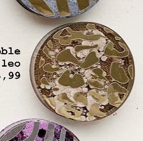 Medium Pebble Leo Gold Custom Tag - Medium