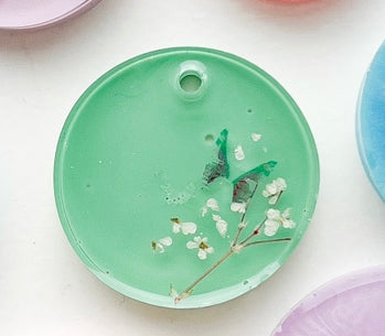 Medium Green Beautyfly Custom Tag - Medium