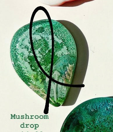 Mushroom Drop Custom Tag - Medium