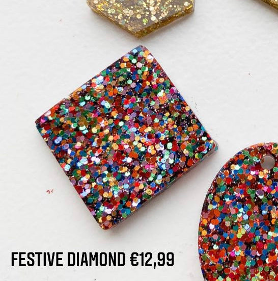 Diamond festive Custom Tag - Medium
