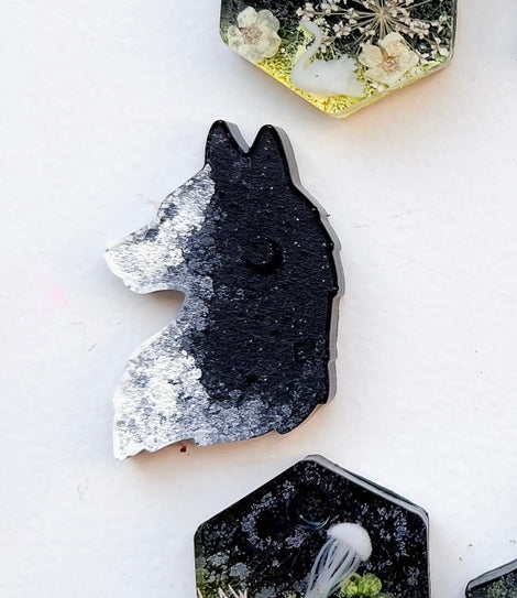 Black white wolf Custom Tag - Large