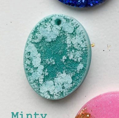 Oval Minty Custom Tag - Large