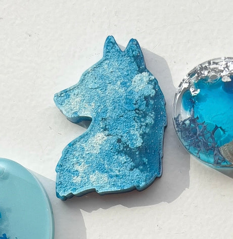 Blue wolf Custom Tag - Large