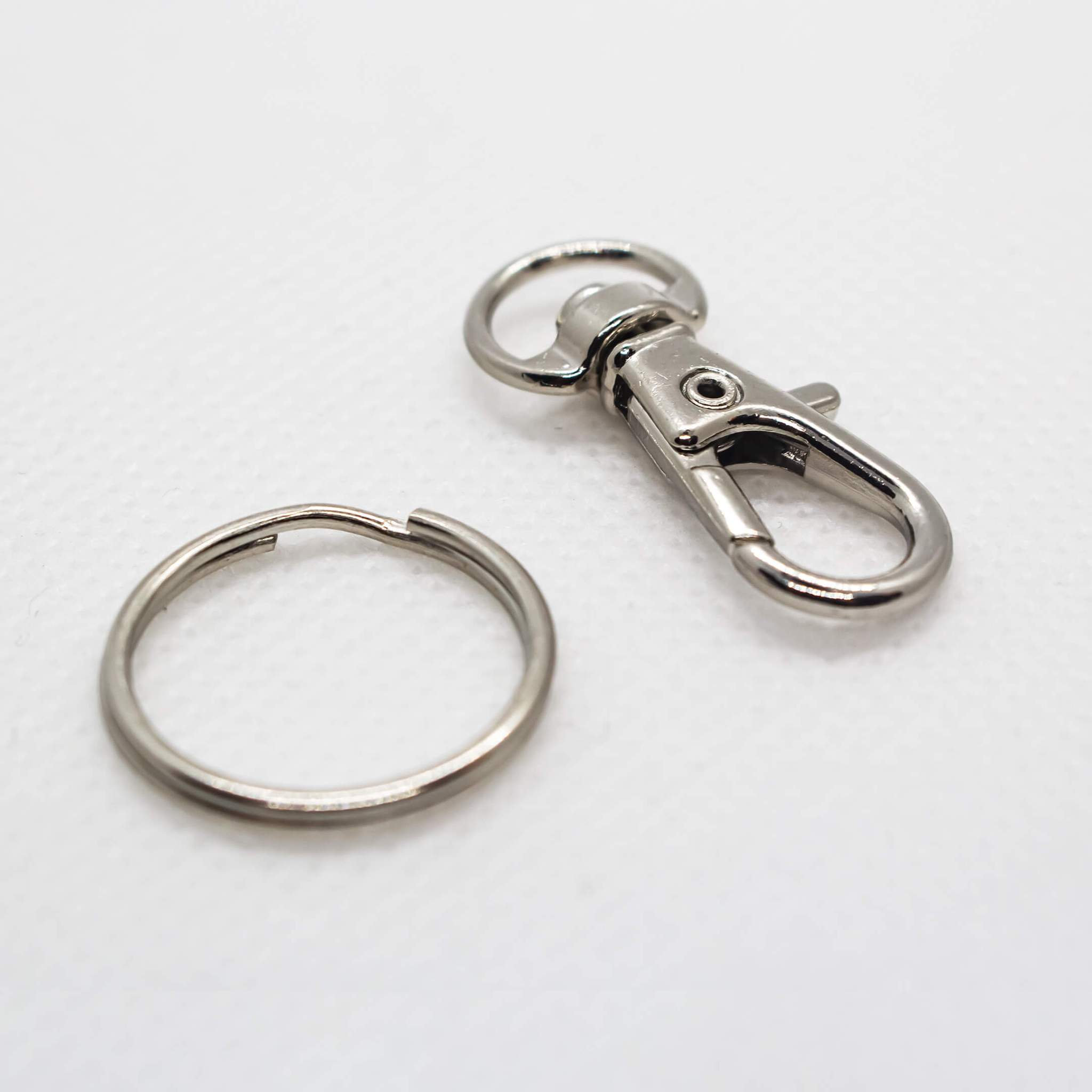 Medium Brown One Teeth Custom Tag - Medium