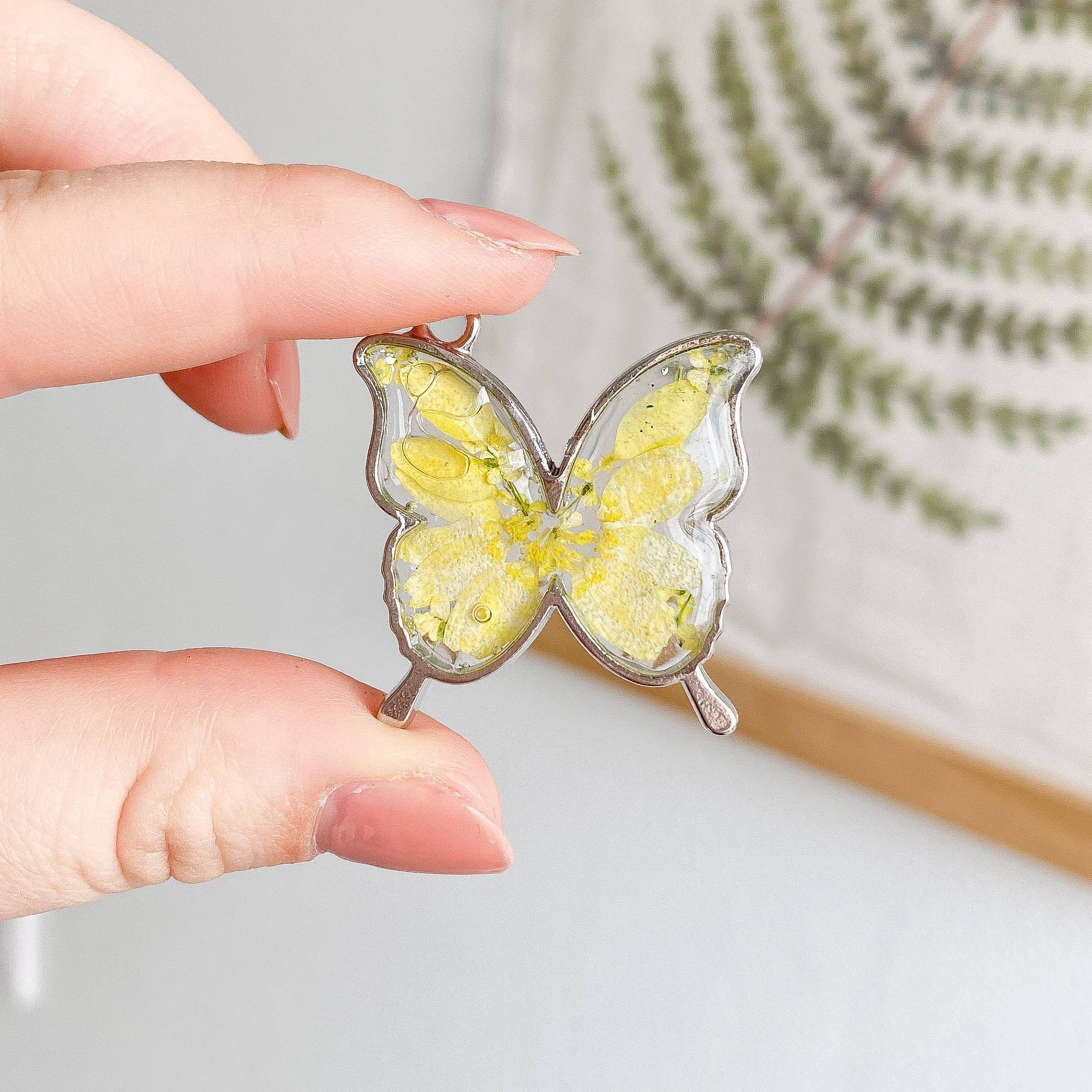 Epyflora Bezel Tag - Yellow Butterfly